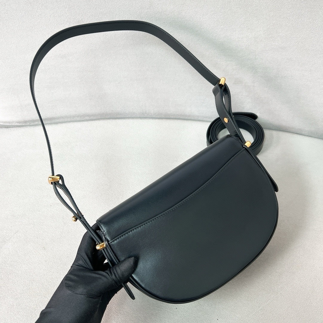 Black Leather Arque Shoulder Bag - Level 5