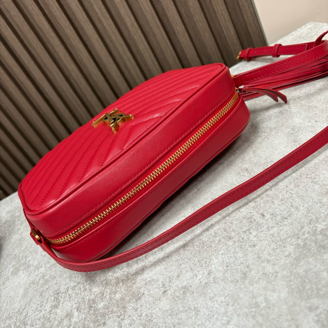 Leather Lou Camera Bag - Level 5