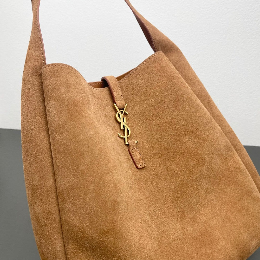 Le 5 à 7 Supple Suede Bag YLS - Level 4