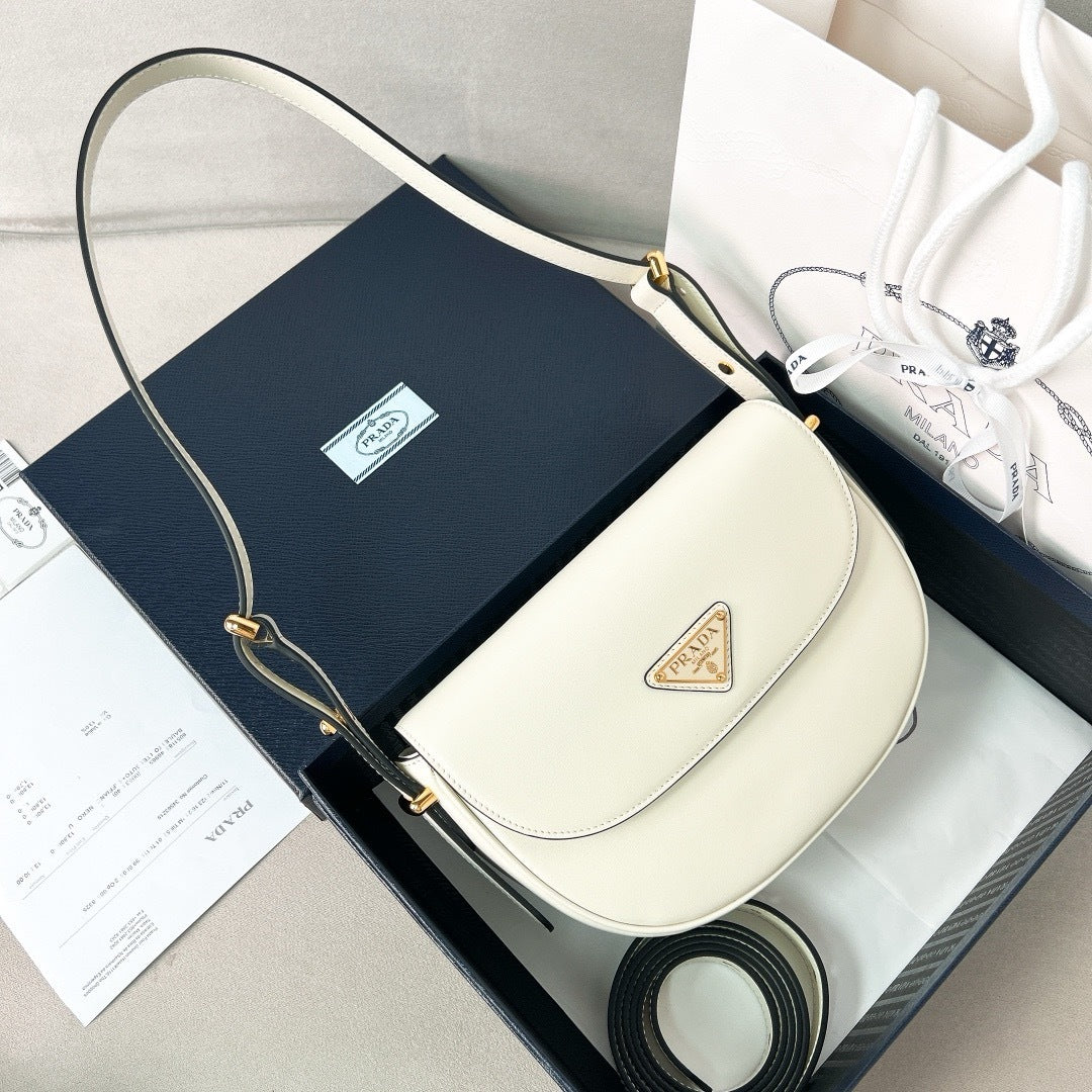 White Leather Arque Shoulder Bag - Level 5