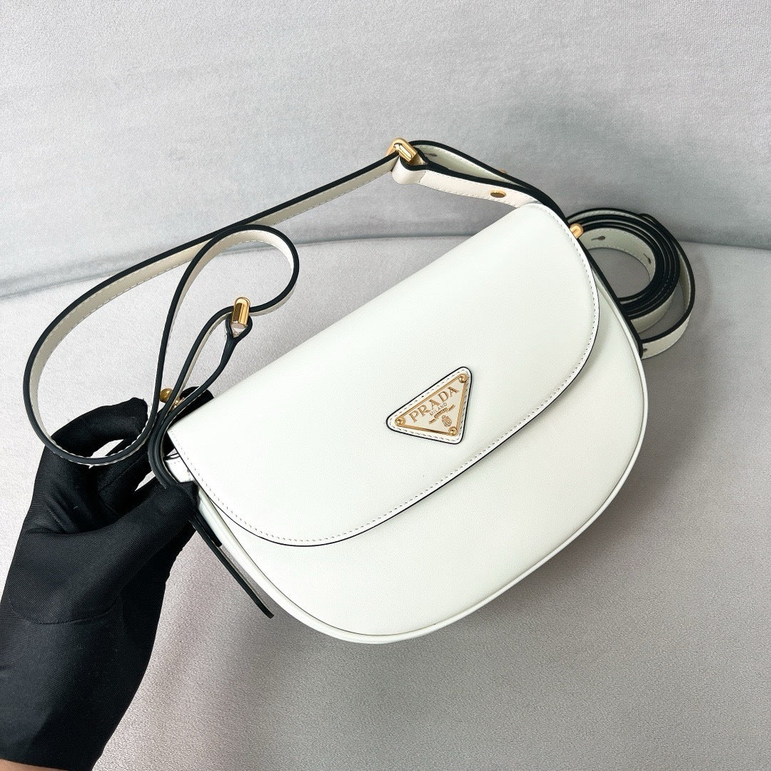 White Leather Arque Shoulder Bag - Level 5