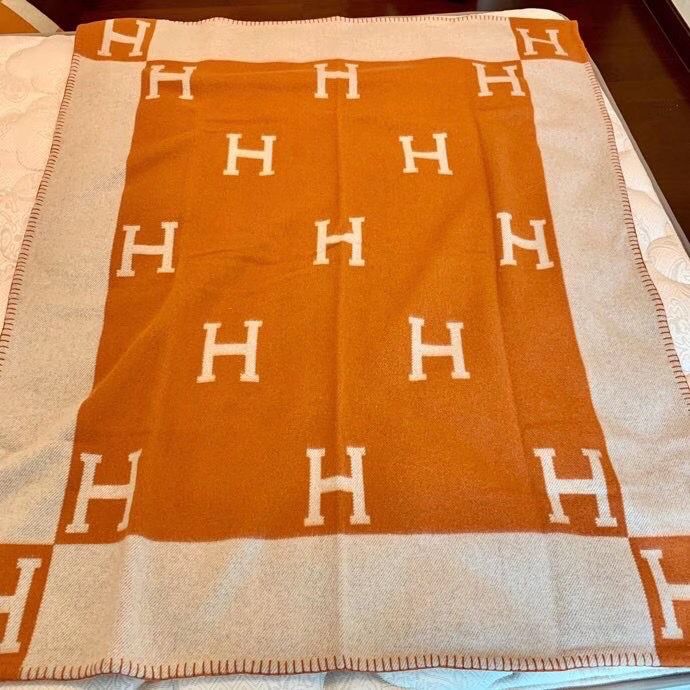 Orange Avalon Throw Blanket - Level 5