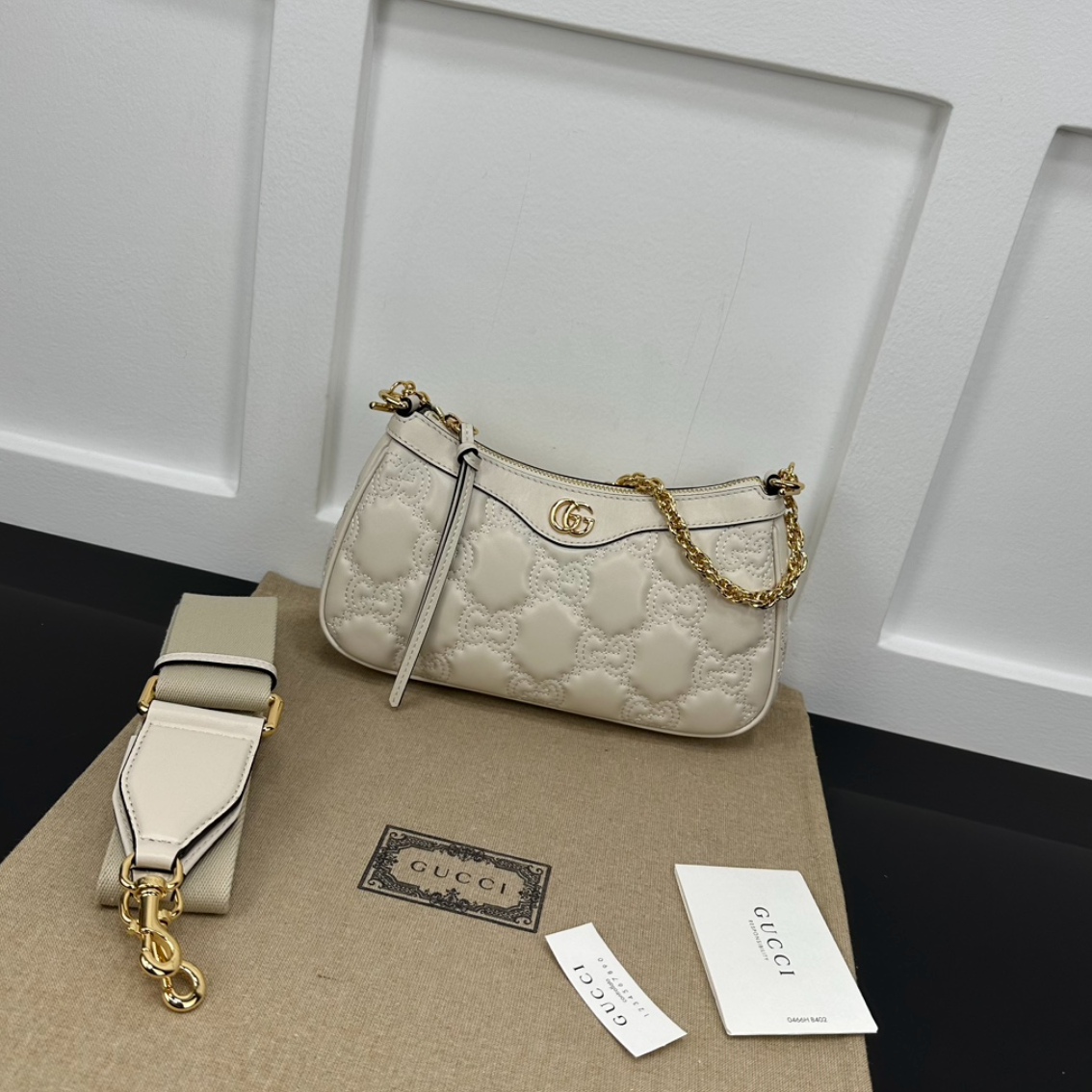 Quilted Leather Shoulder Bag GCI - Level 5