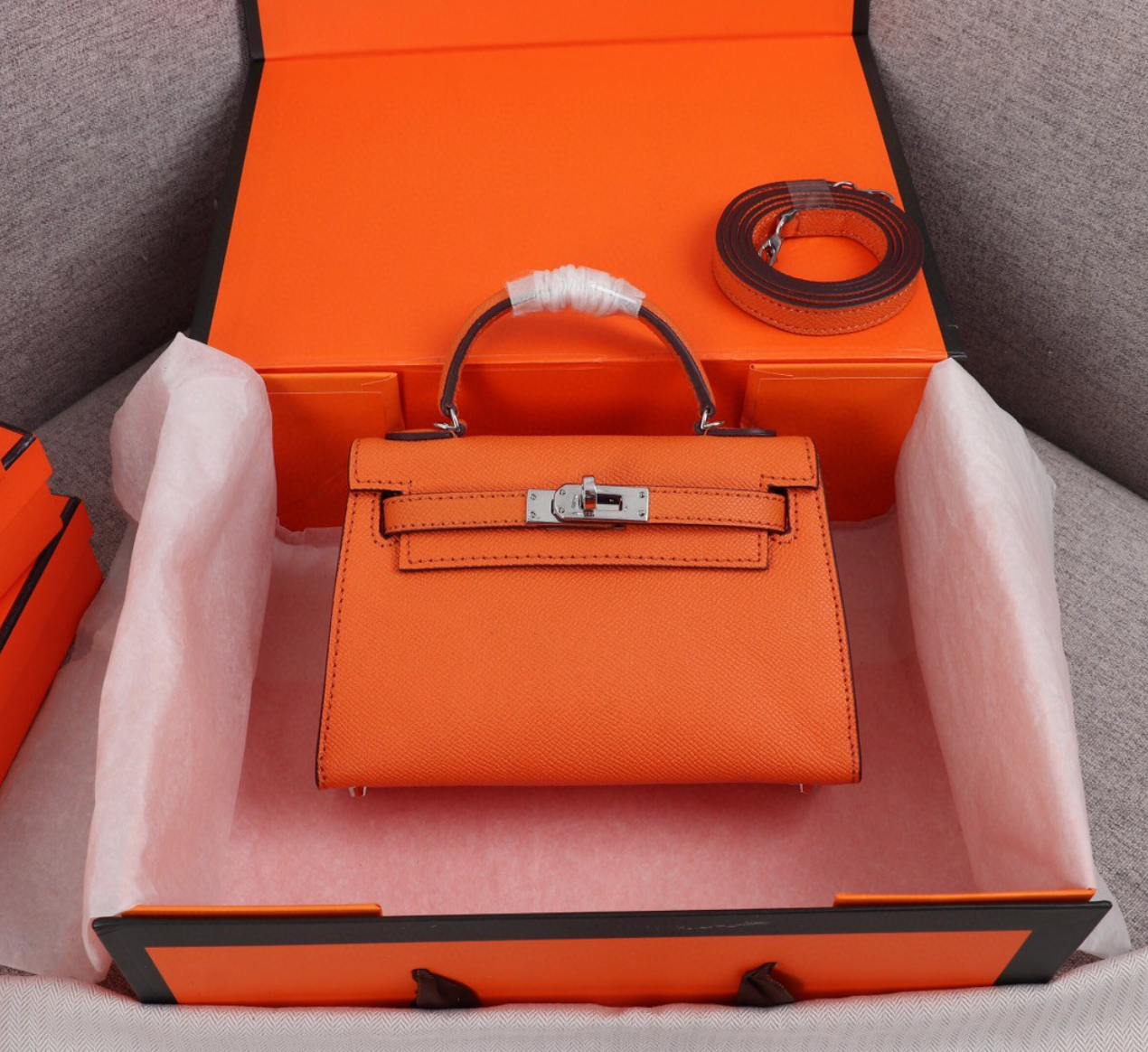 Mini Kelly Leather Bag - Level 3