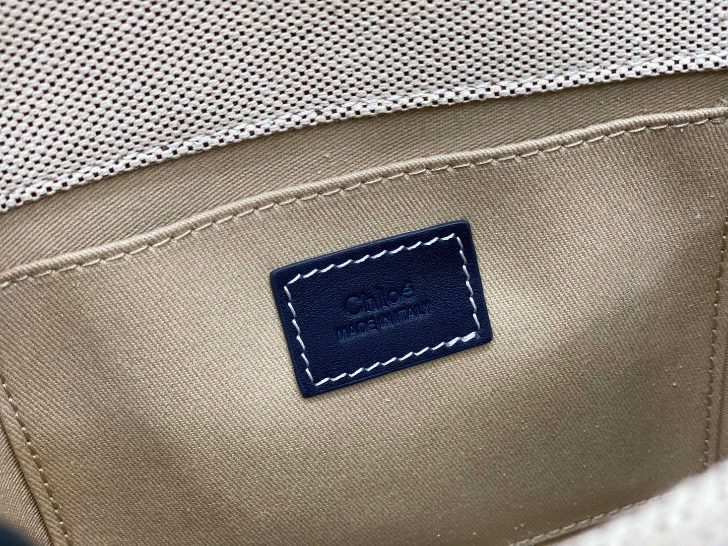 Small Woody Tote Navy Blue - Level 5