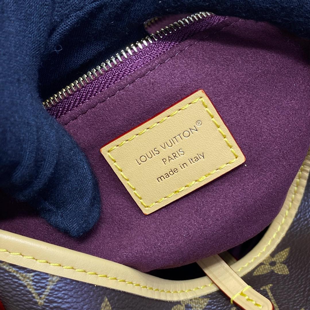 Monogram & Leather Carryall BB - Level 5