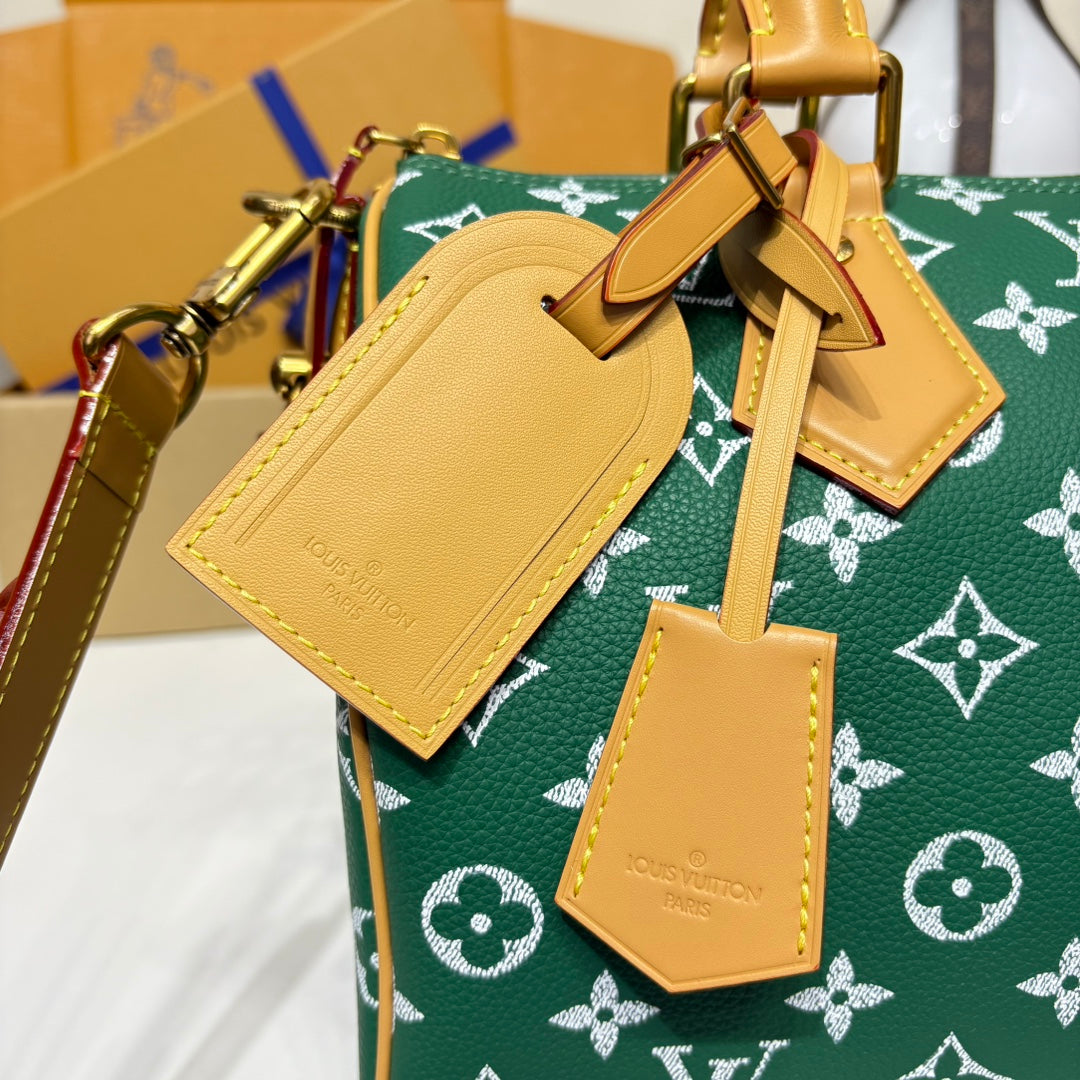 P9 Speedy 30 Bandouliere Green Leather - Level 5