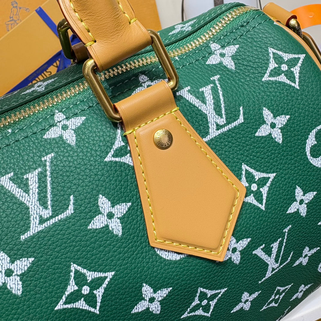 P9 Speedy 30 Bandouliere Green Leather - Level 5