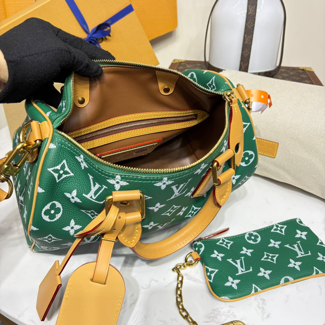 P9 Speedy 30 Bandouliere Green Leather - Level 5