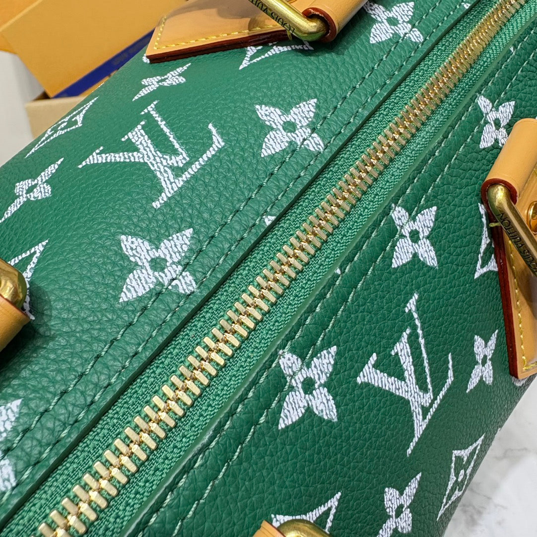 P9 Speedy 30 Bandouliere Green Leather - Level 5