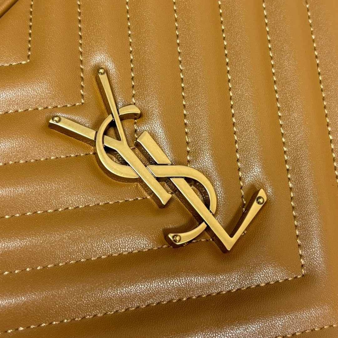 Leather Lou Camera Bag - Level 5