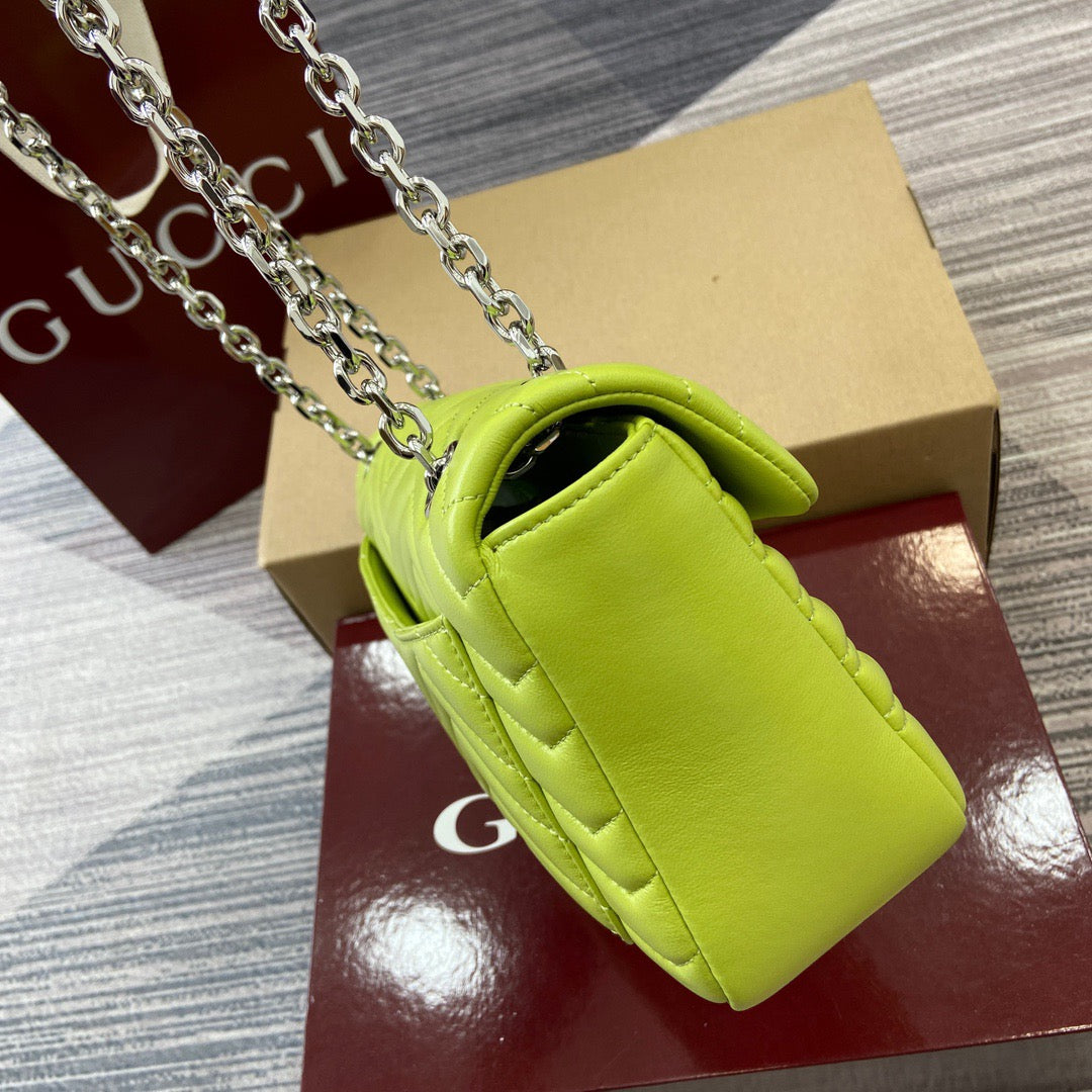 Medium Marmont Bag Bright Green Leather - Level 5