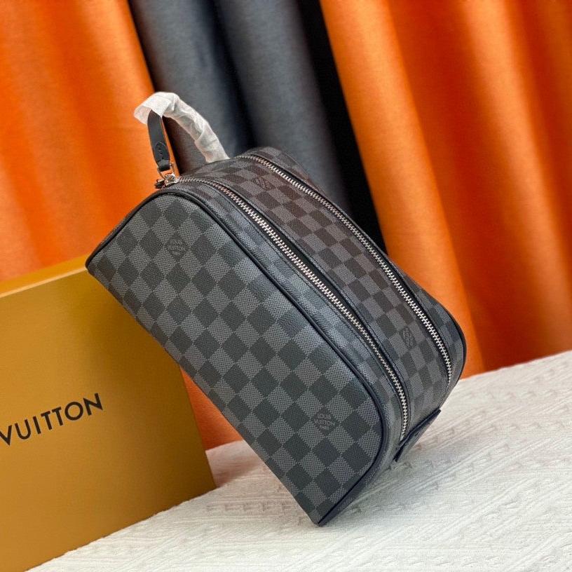Dopp Kit Toiletry Bag LOU - Level 3