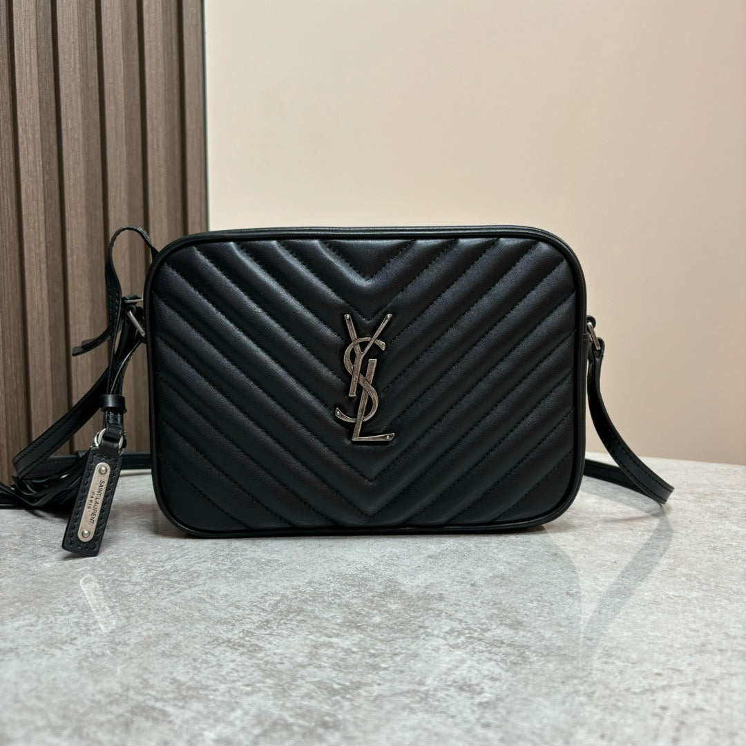 Leather Lou Camera Bag - Level 5