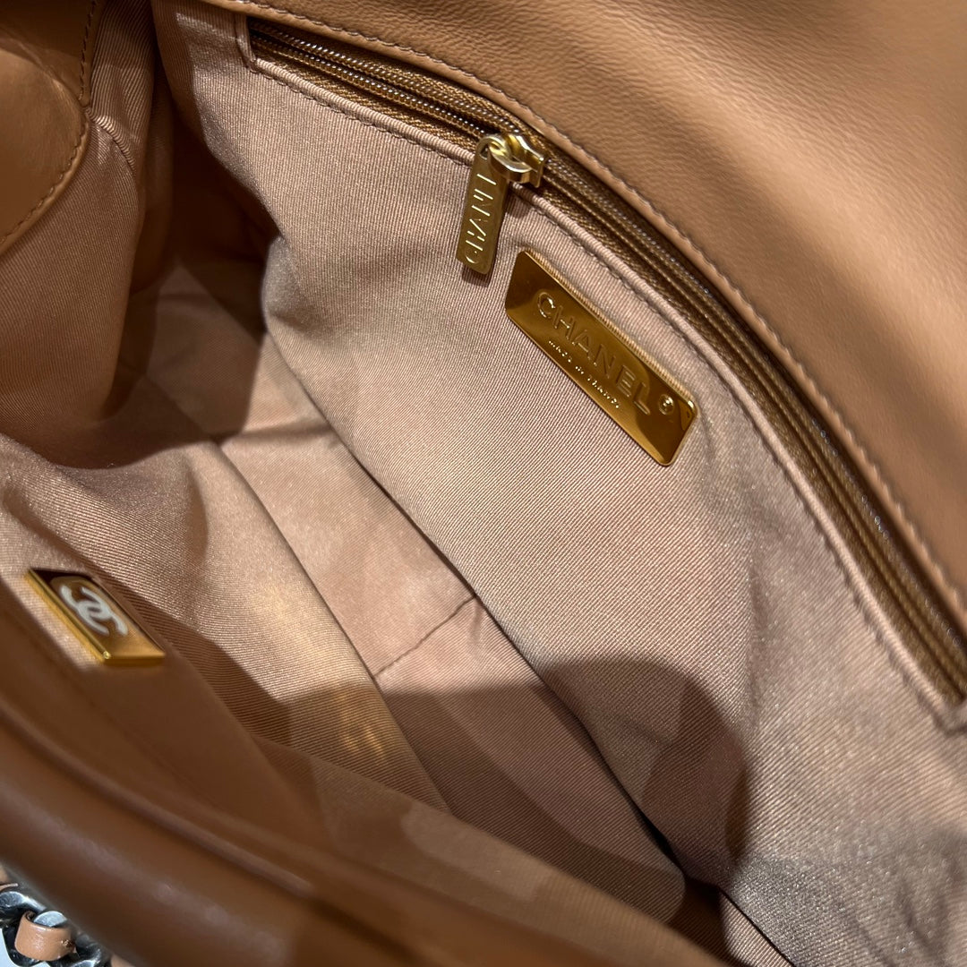 19 Bag Small Caramel Brown CNL - Level X