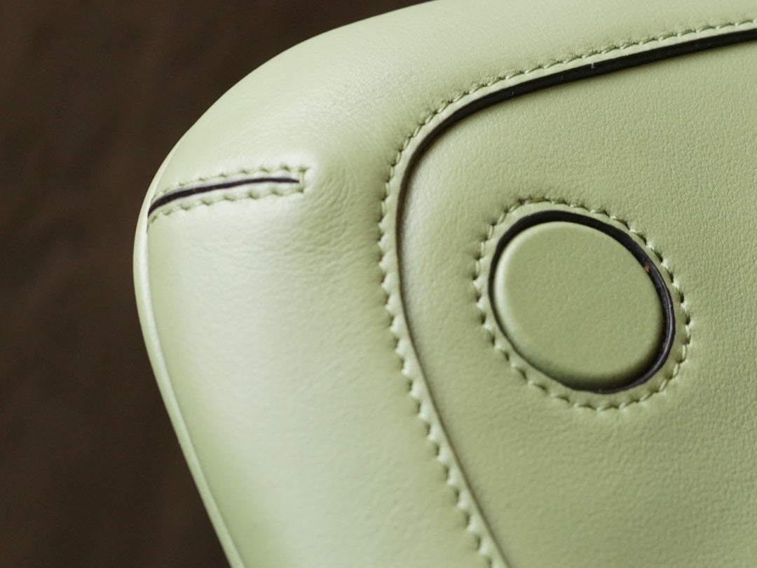 Green Leather Blondie Bag - Level 5