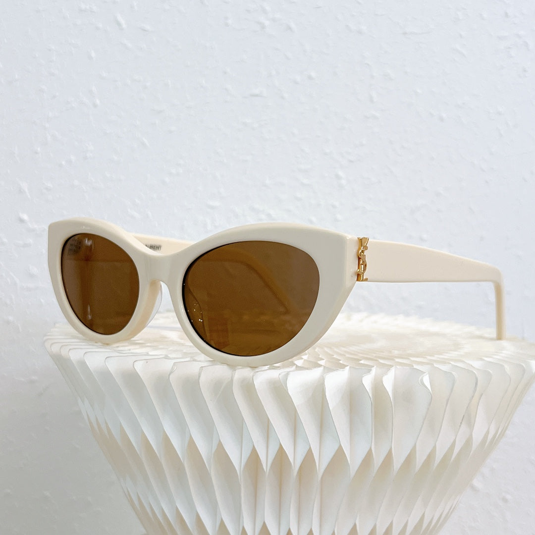 Cat-Eye Frame Saint Sunglasses