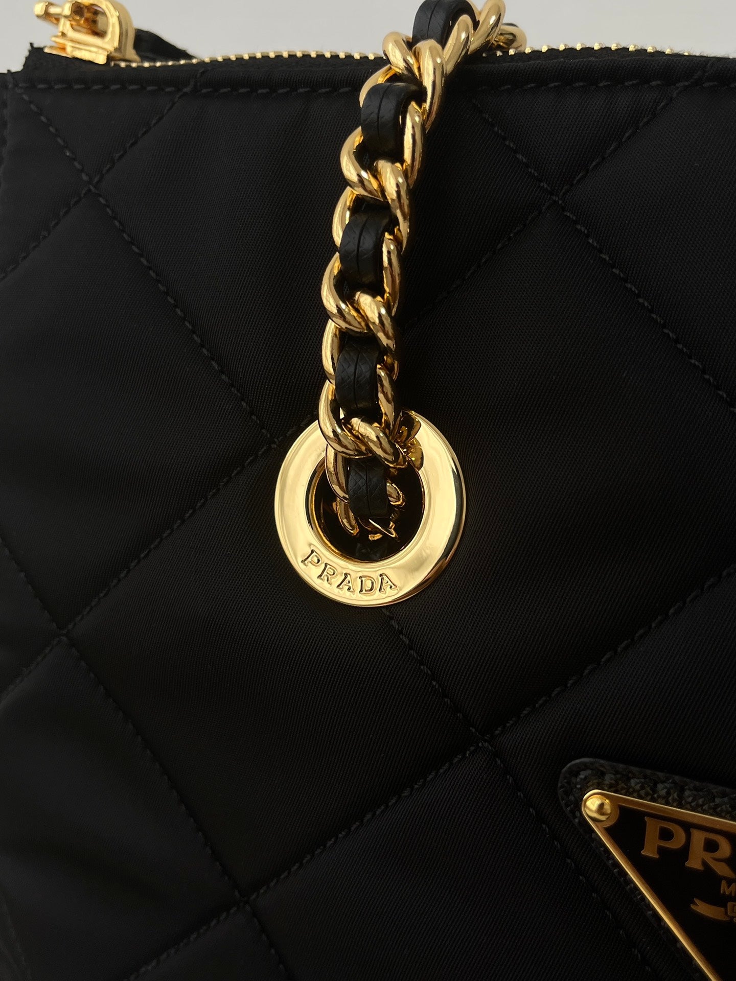 Nylon Re-Edition Chain Tote Bag - Level 5
