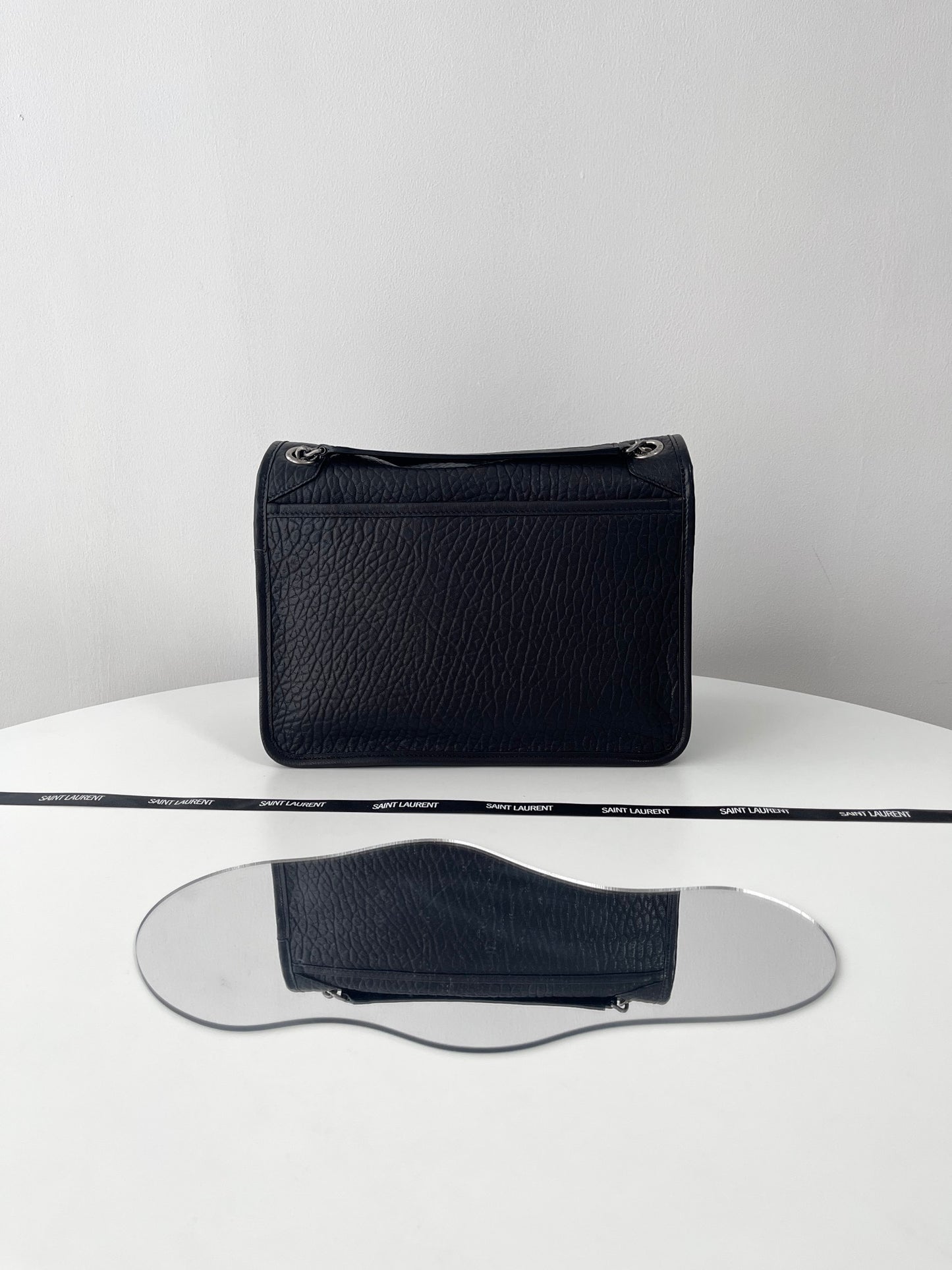 Black Leather Niki Shoulder Bag - Level 5