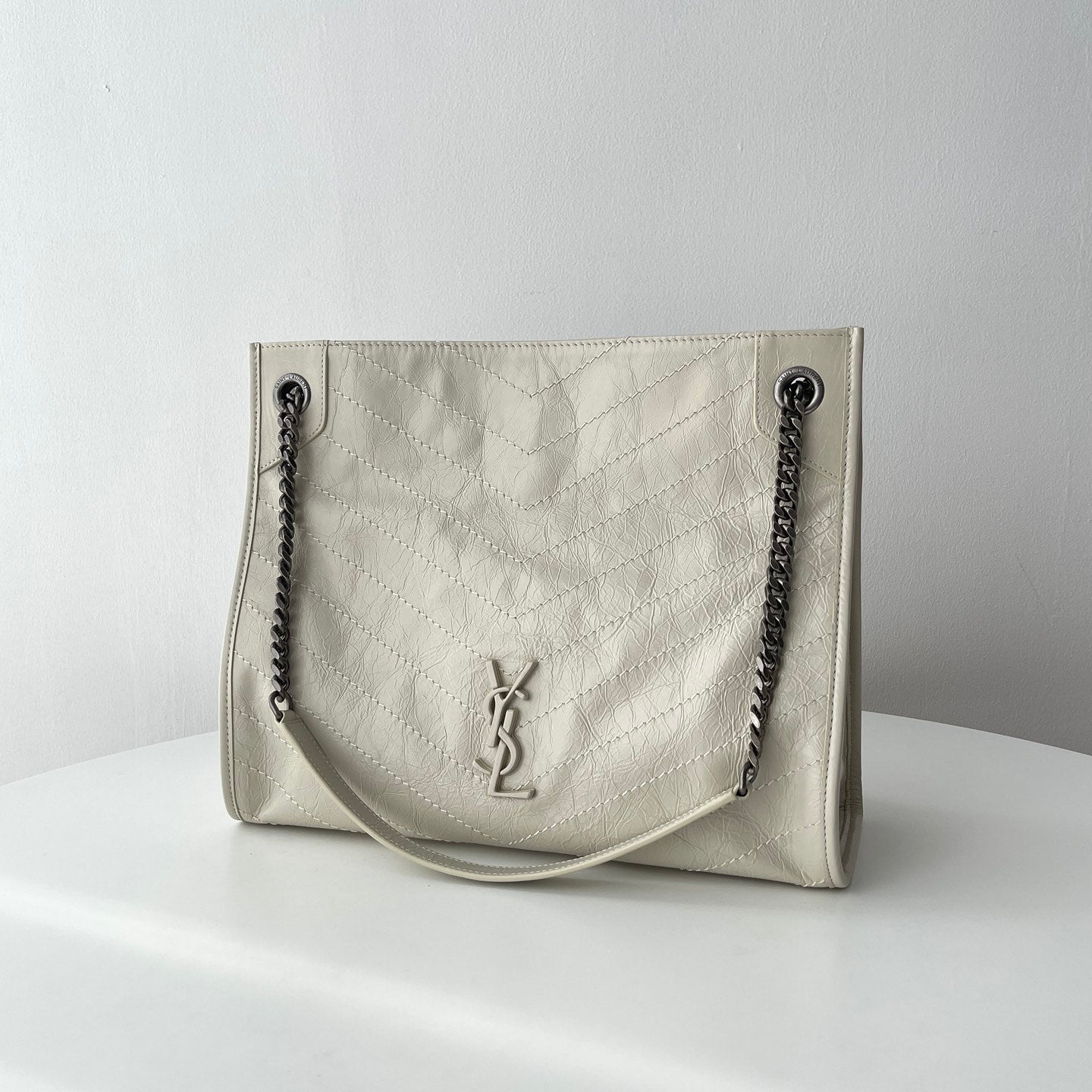 White Leather Niki Tote Bag - Level 5
