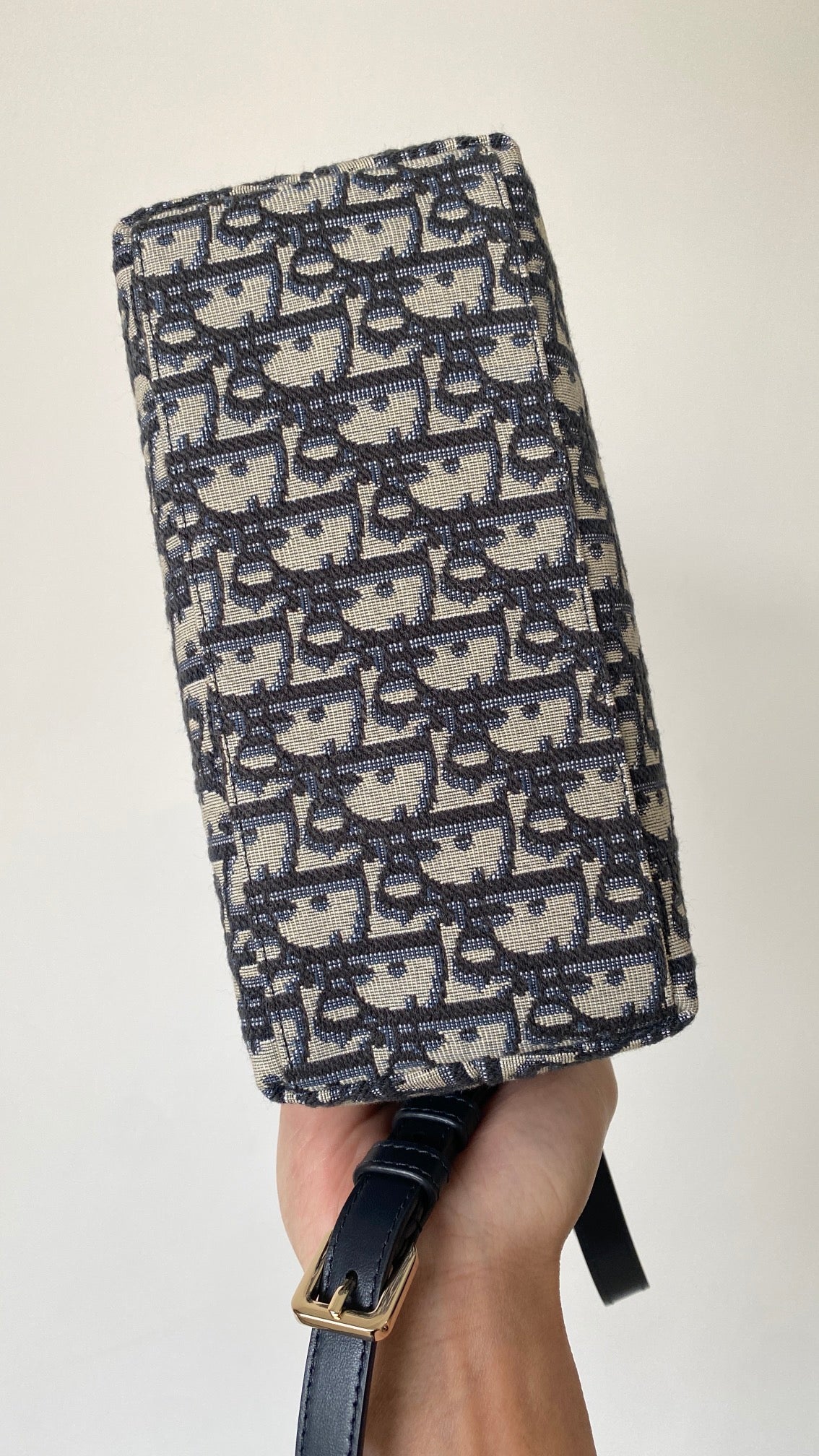 Trotter Medium Nomad Pouch CDR - Level 5