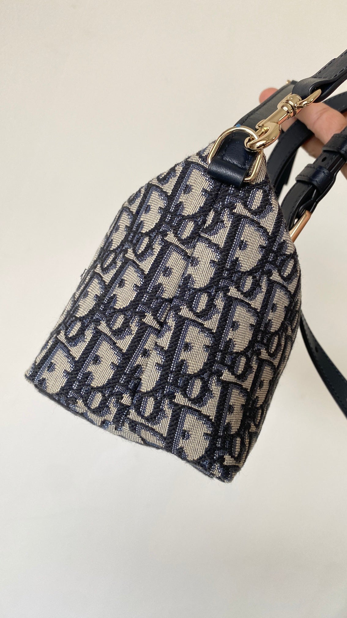 Trotter Medium Nomad Pouch CDR - Level 5