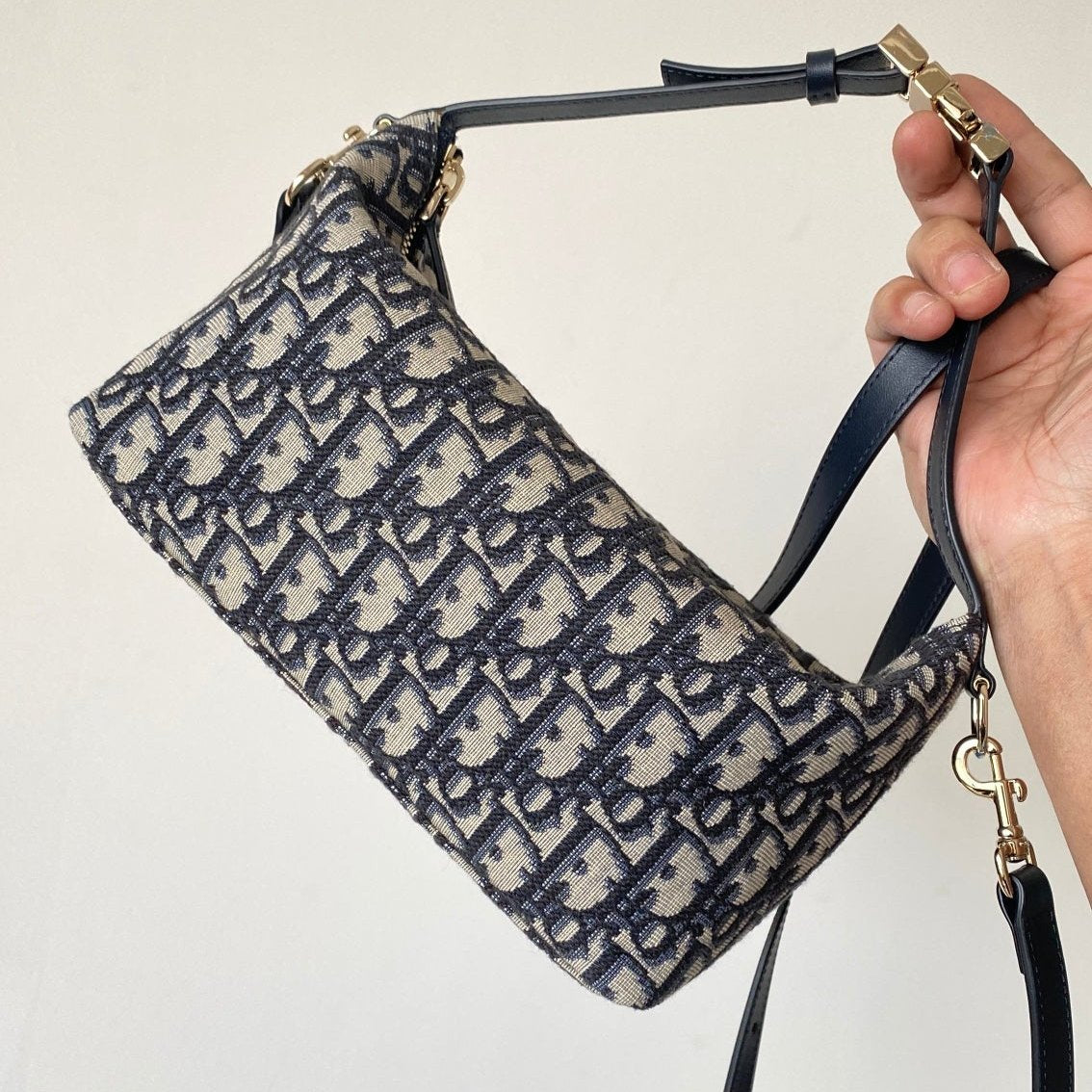 Trotter Medium Nomad Pouch CDR - Level 5