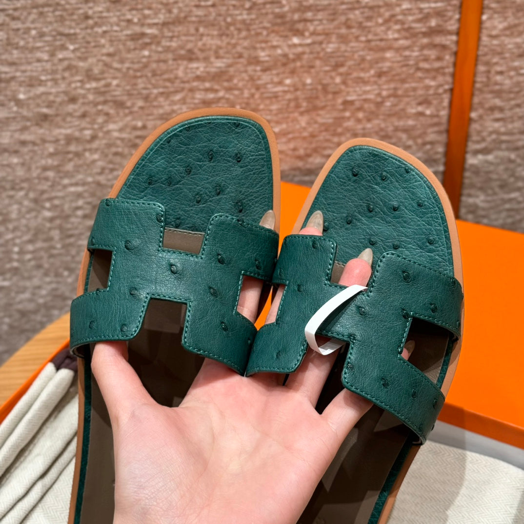 Malachite Green Ostrich Oran Sandals - Level X