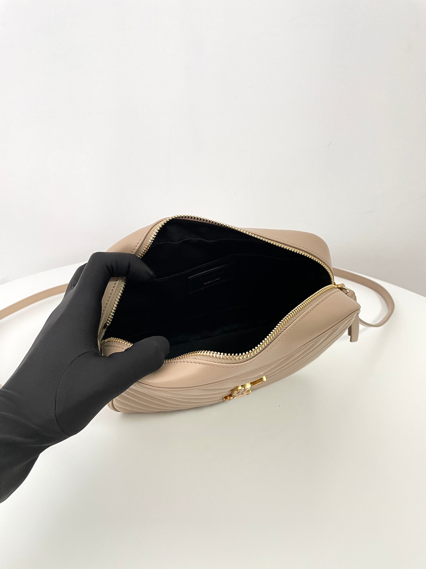 Beige Leather Lou Camera Bag - Level 5