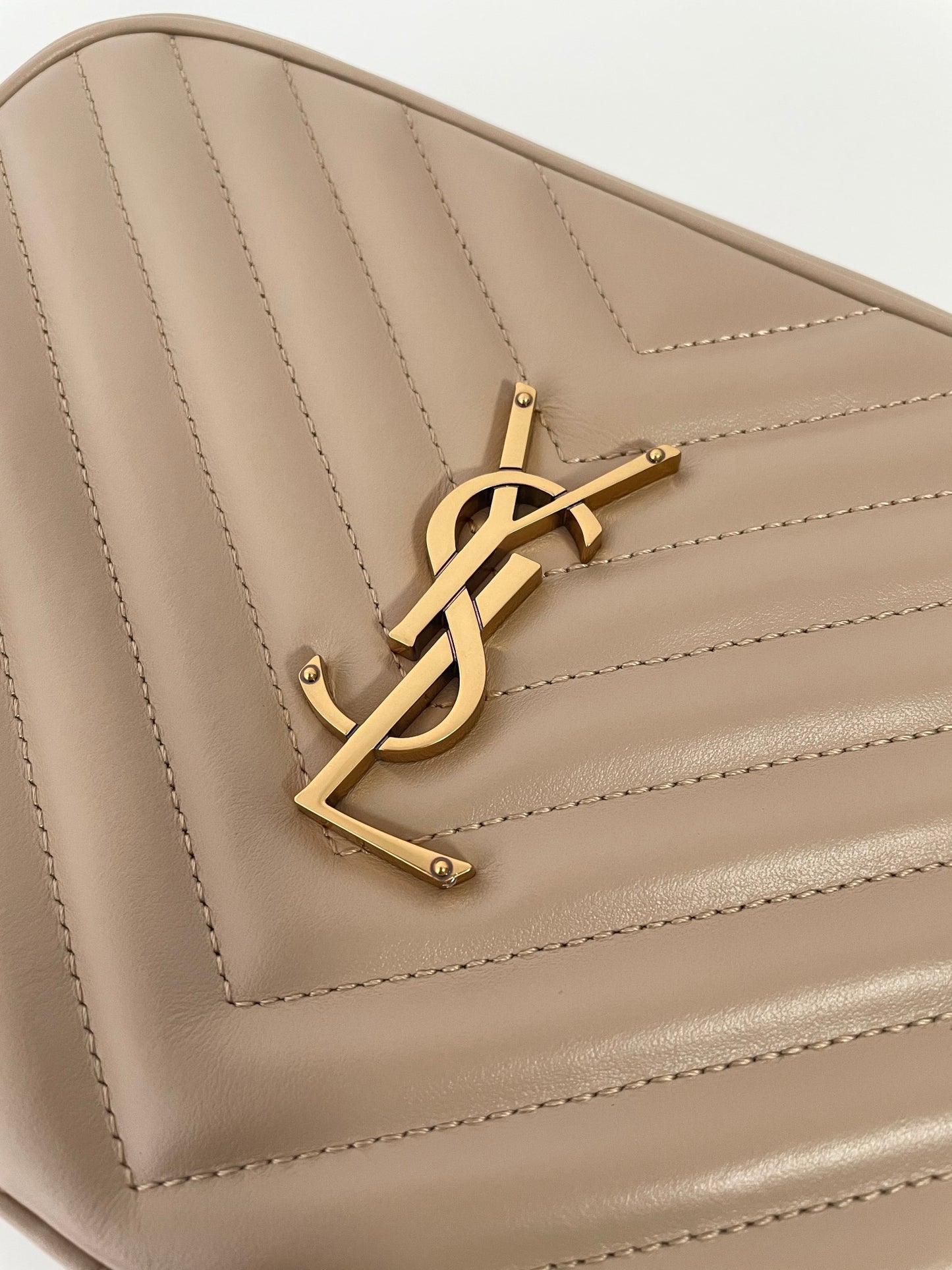 Beige Leather Lou Camera Bag - Level 5