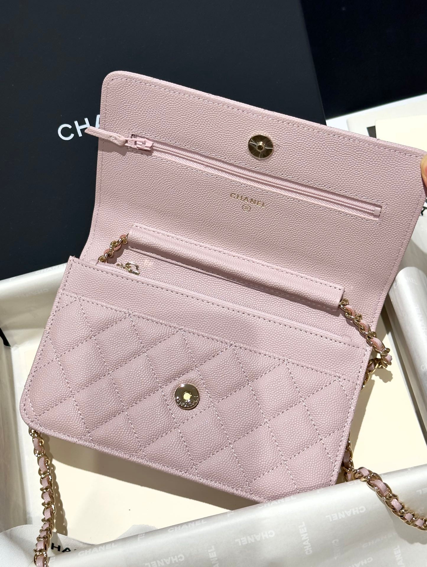 Diamond Pink Caviar Leather Wallet On Chain - Level 5