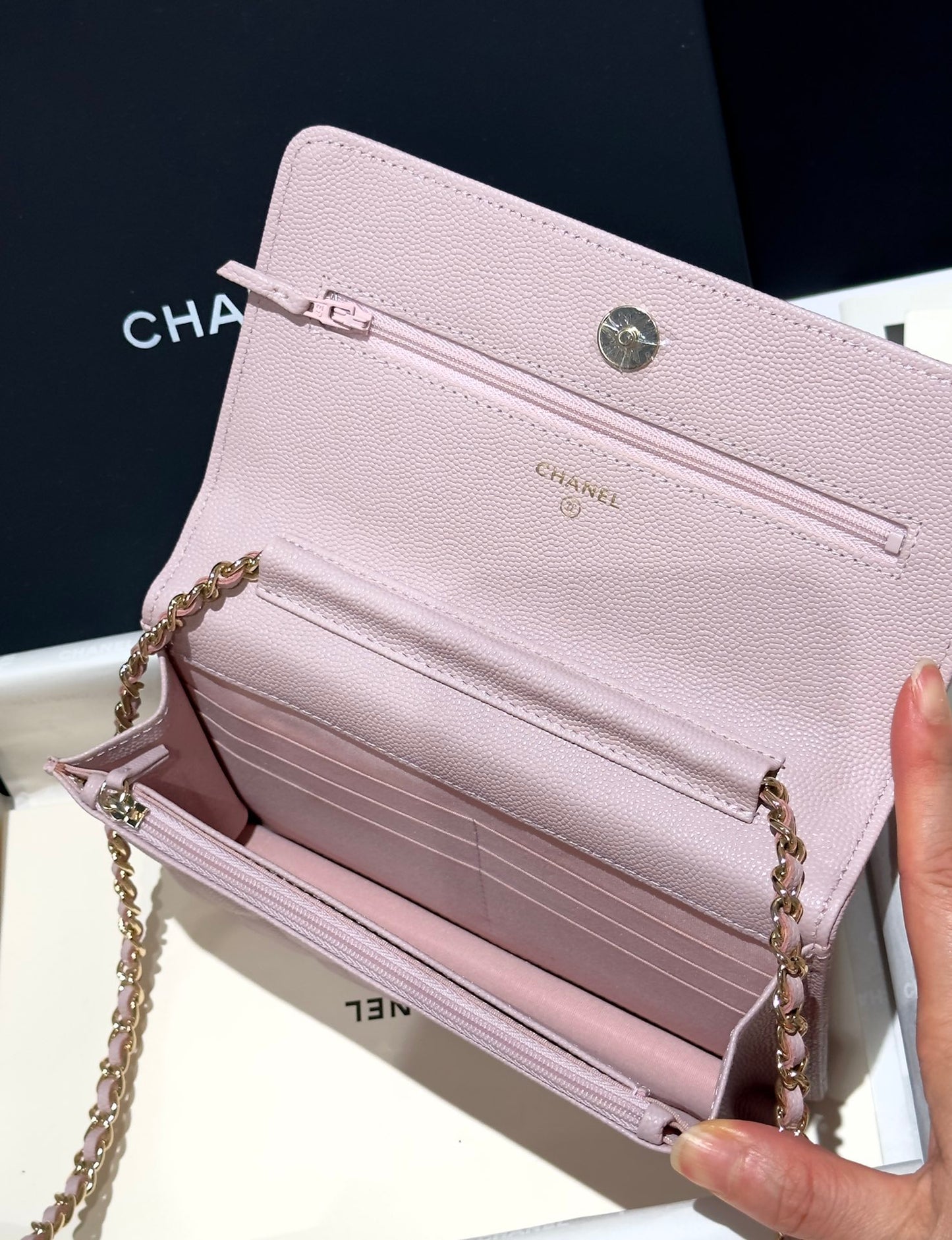 Diamond Pink Caviar Leather Wallet On Chain - Level 5