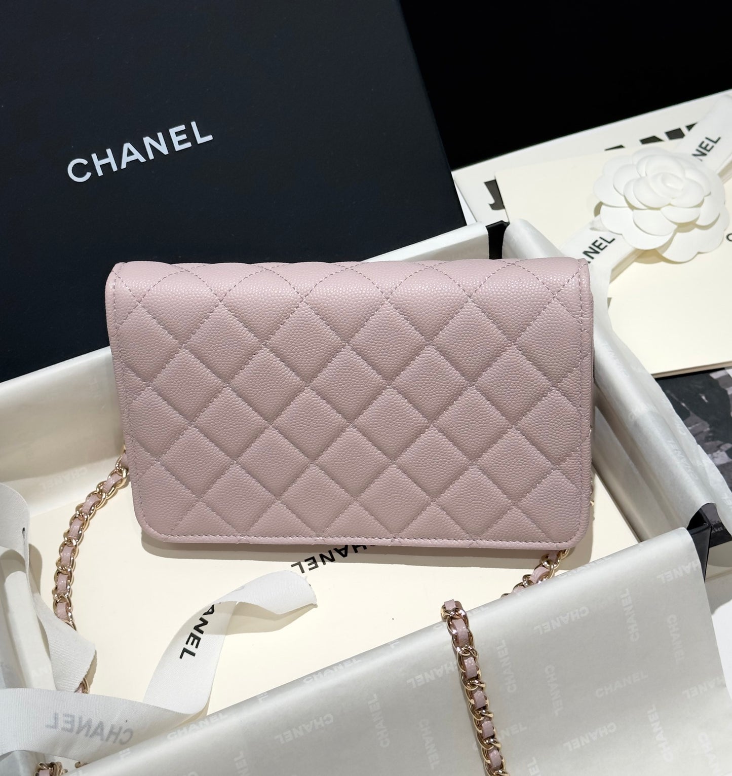 Diamond Pink Caviar Leather Wallet On Chain - Level 5