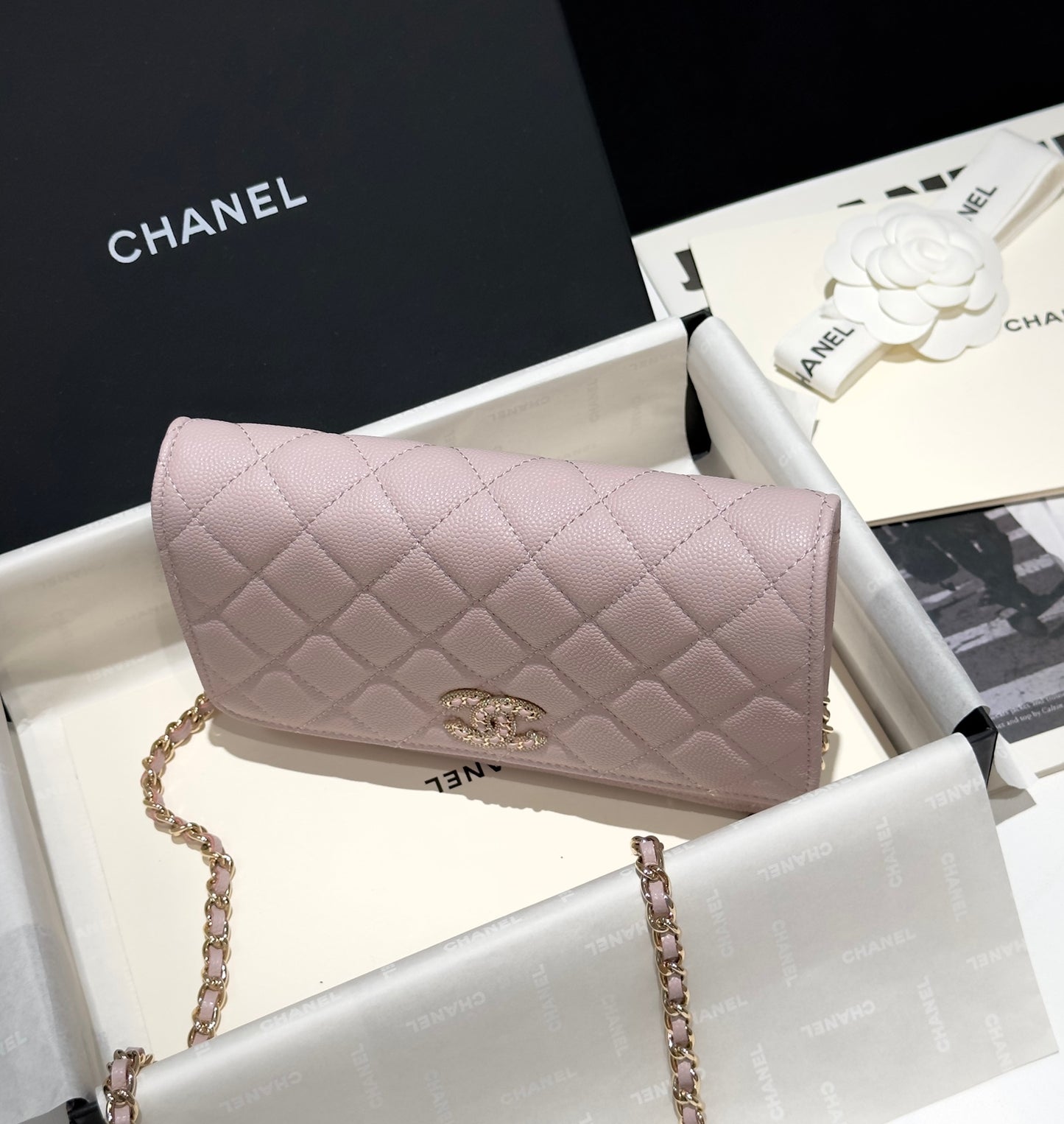 Diamond Pink Caviar Leather Wallet On Chain - Level 5