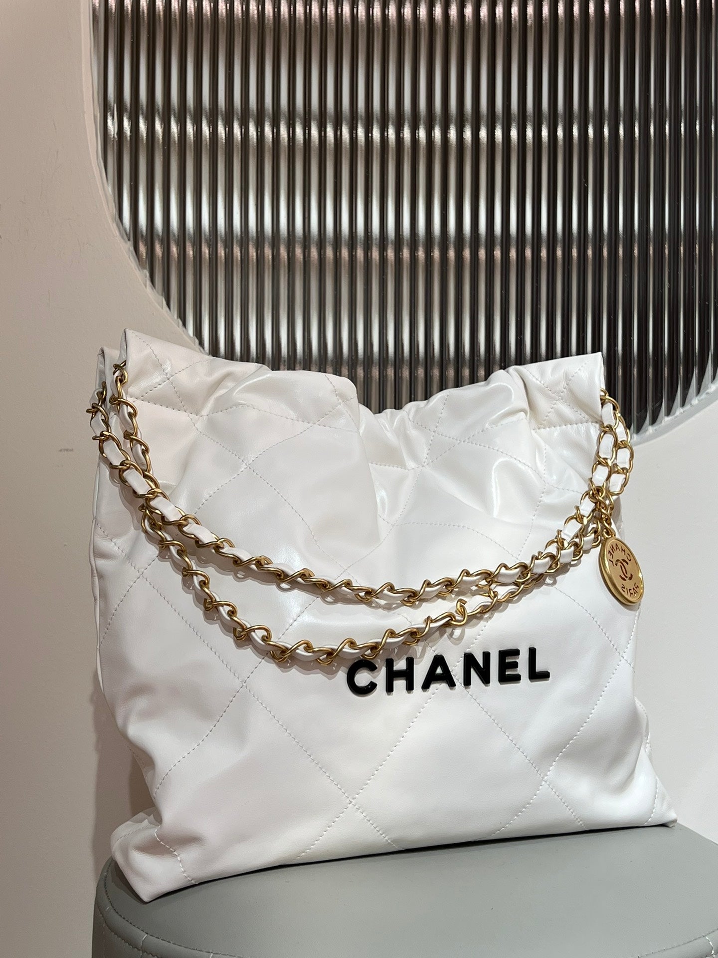 22 Bag Small White Lambskin Leather - Level X