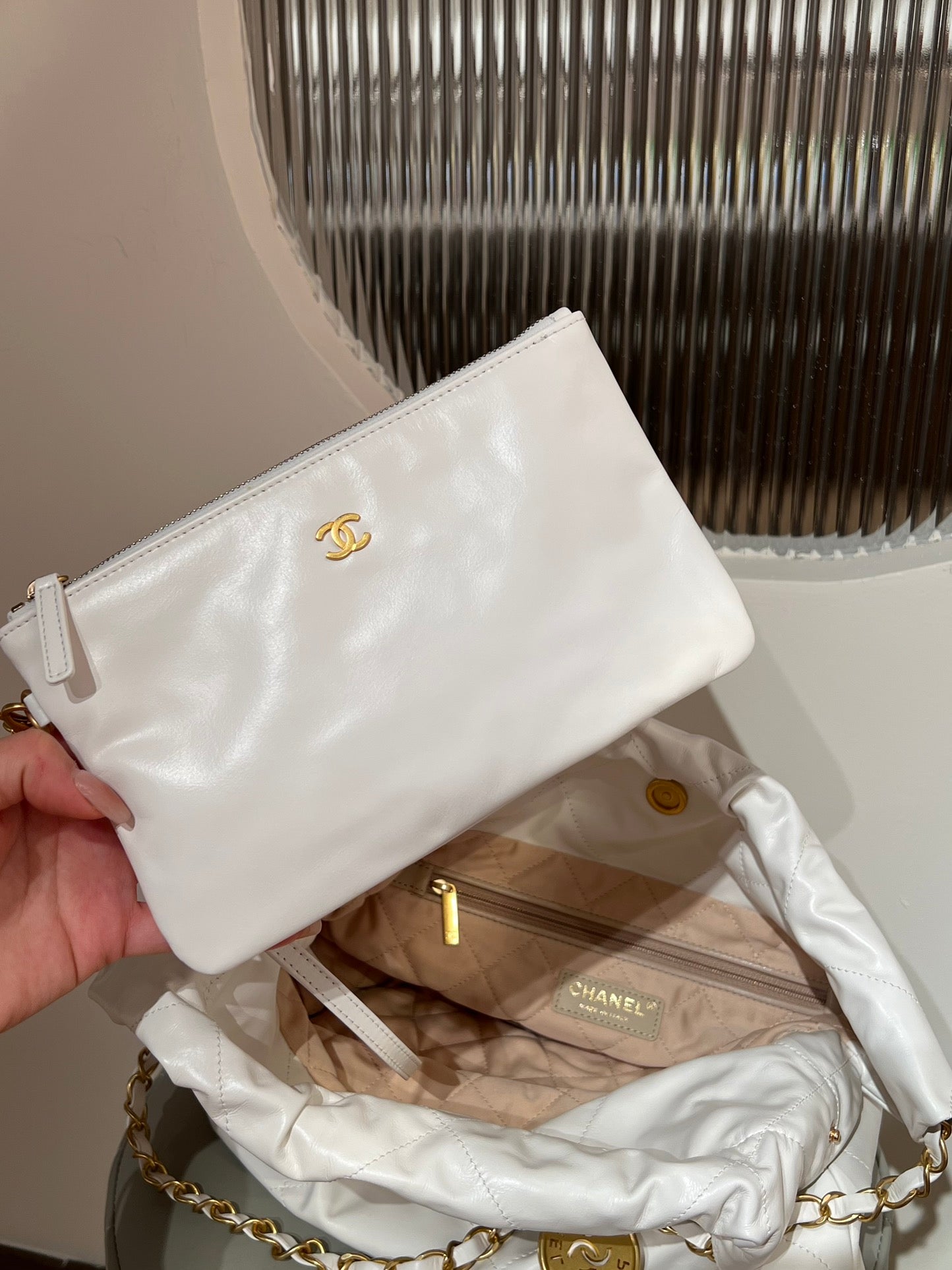 22 Bag Small White Lambskin Leather - Level X