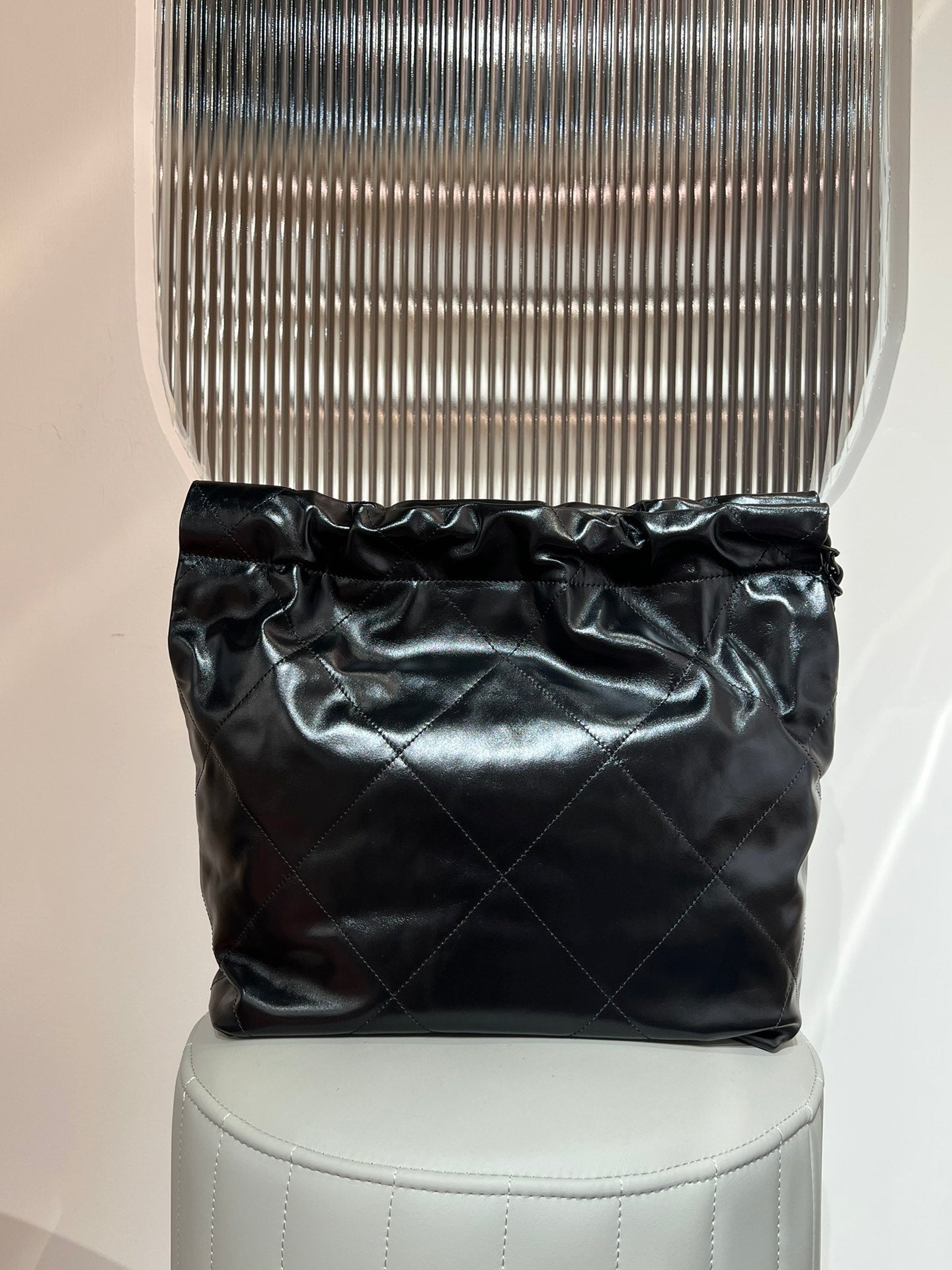 22 Bag Small Black & Black Lambskin Leather - Level X