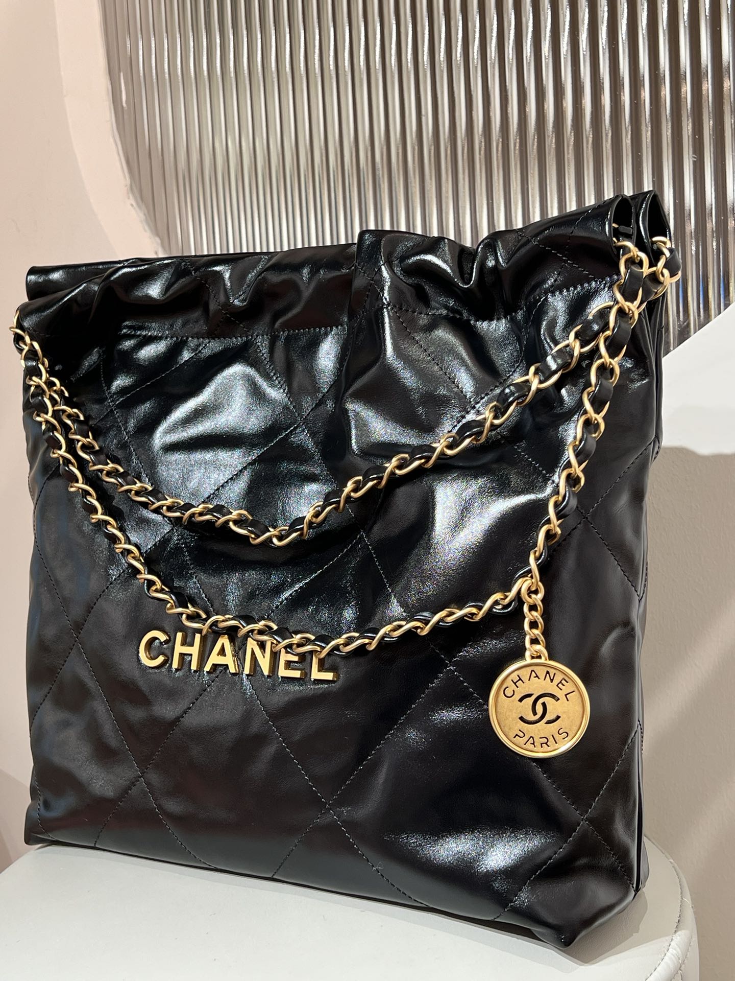 22 Bag Small Gold & Black Lambskin Leather - Level X
