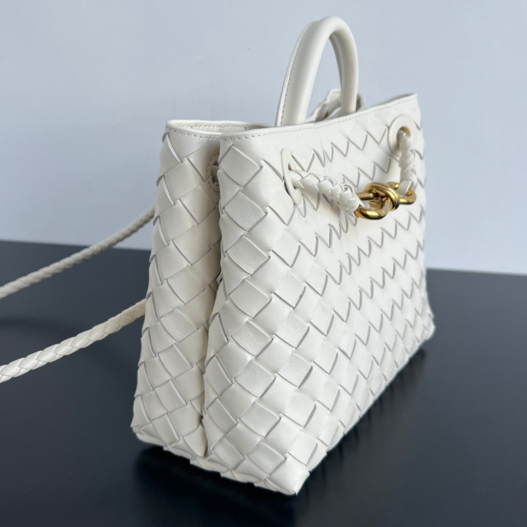 Small Andiamo Tote White Woven Leather - Level 5