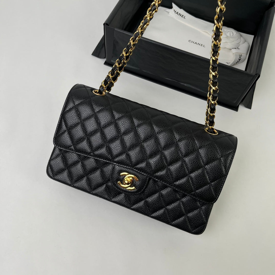 Black Caviar Leather Medium Flap Bag - Level X