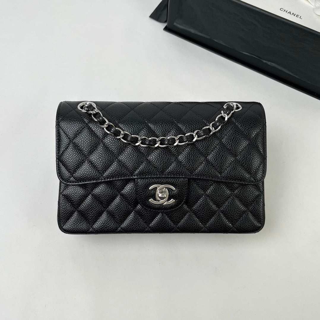 Black Caviar Leather Small Flap Bag - Level X
