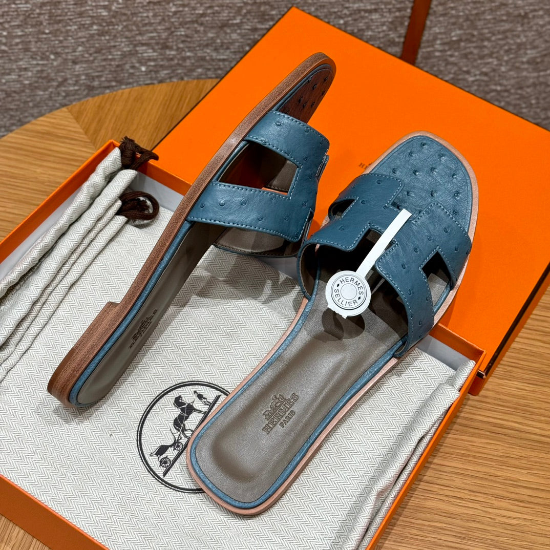 Blue Ostrich Oran Sandals - Level X