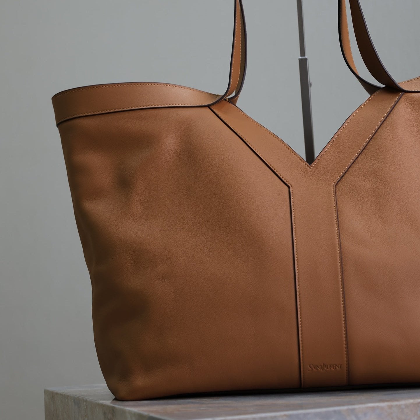 Y Tote Brown Leather YLS - Level 5