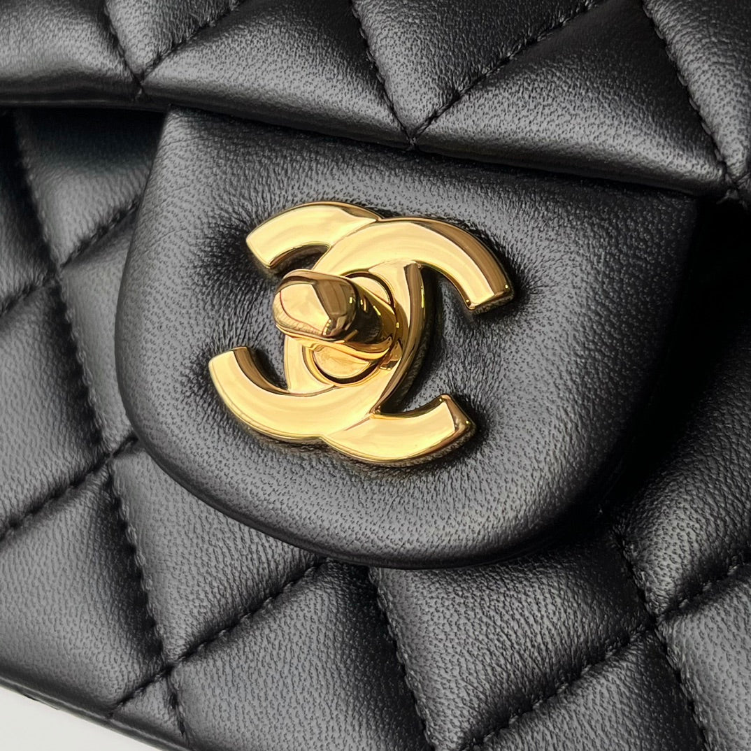 Black Lambskin Leather Medium Flap Bag - Level X