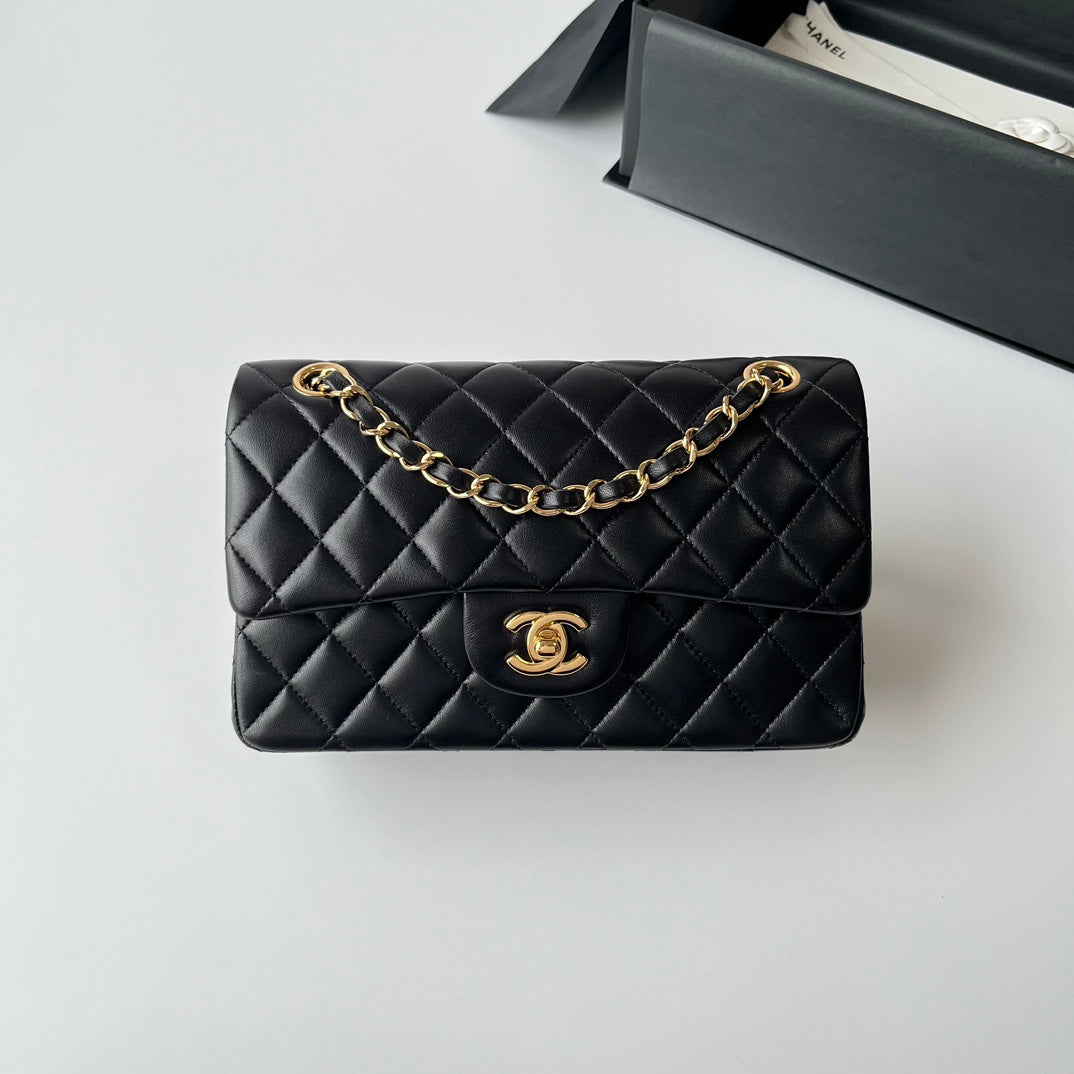 Black Lambskin Leather Small Flap Bag - Level X