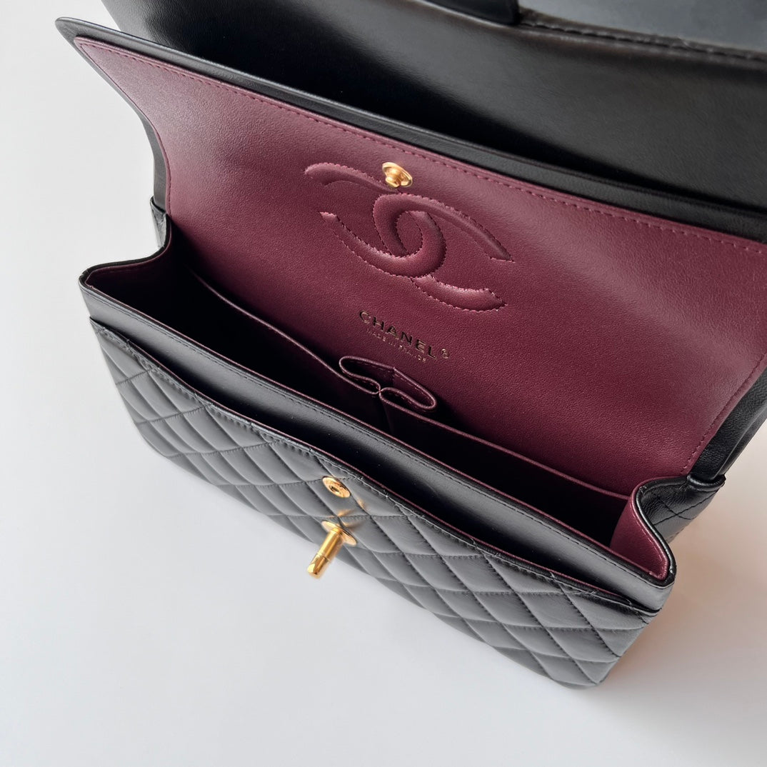 Black Lambskin Leather Medium Flap Bag - Level X