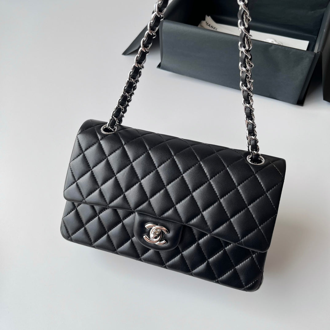 Black Lambskin Leather Medium Flap Bag - Level X