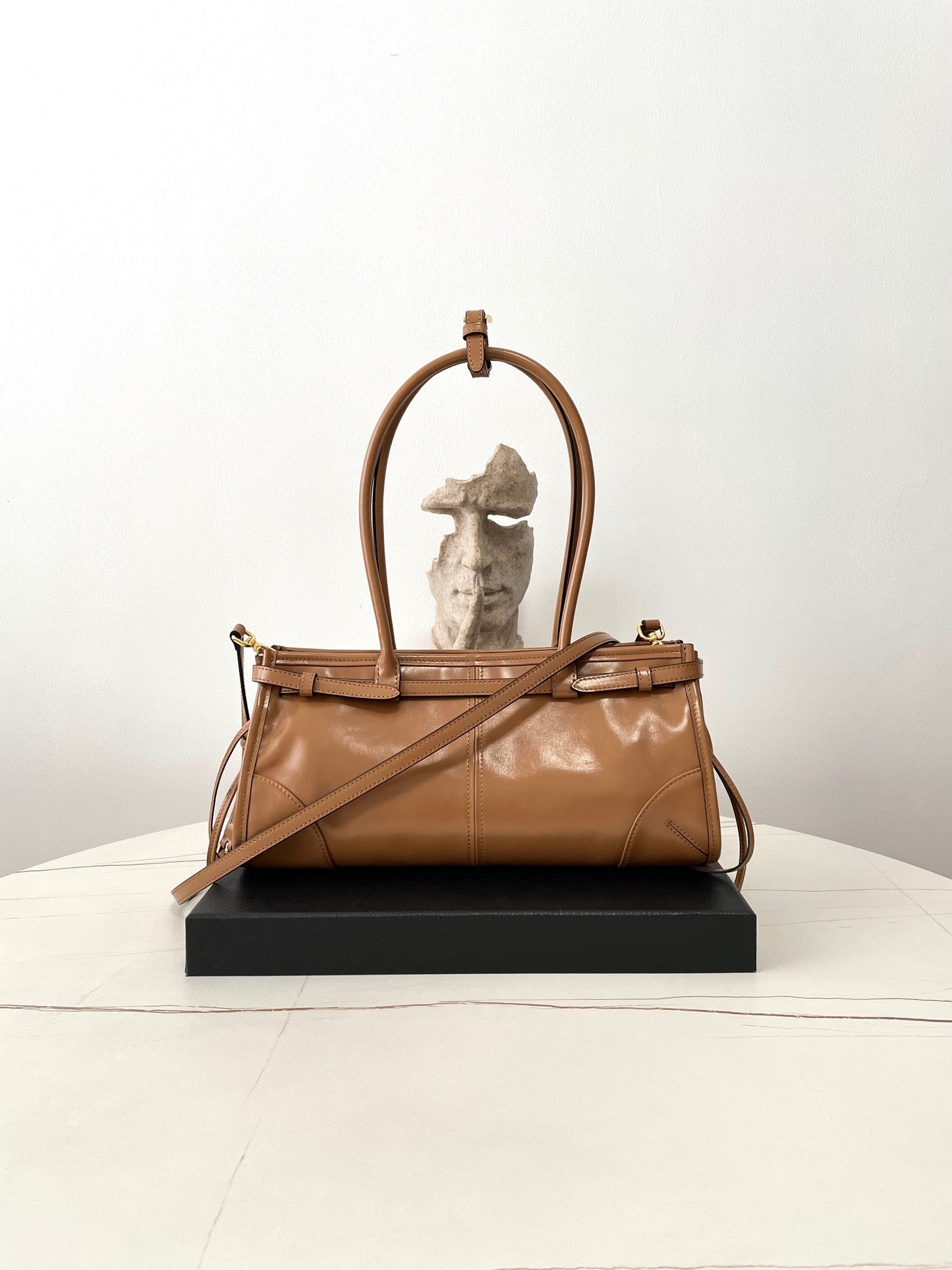 Bonnie Medium Leather Bag Brown - Level 5