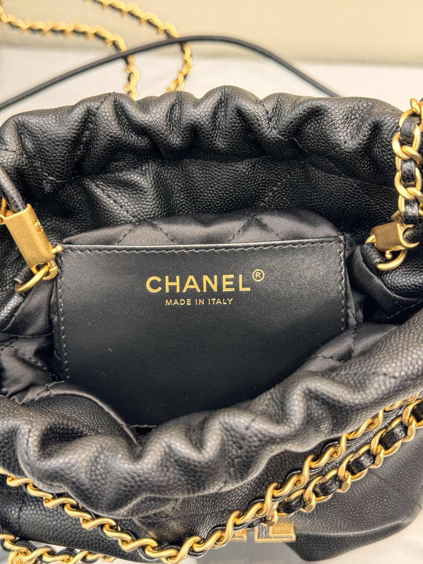 22 Mini Bag Black Caviar Leather CNL - Level 5