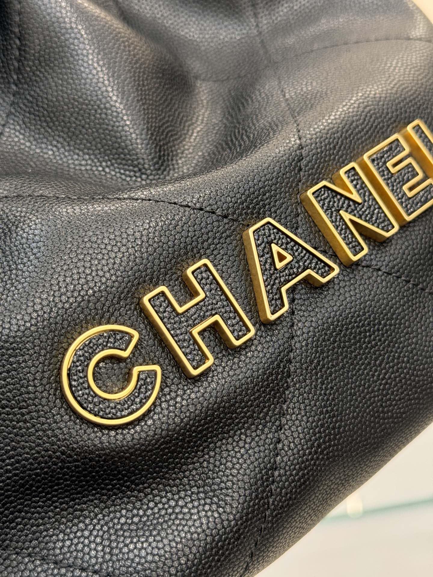 22 Mini Bag Black Caviar Leather CNL - Level 5